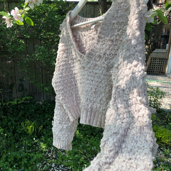 Cropped beige knit Dolls Kill sweater - Picture 2 of 2